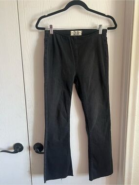 We The Free Black Penny Pull-On Flare Jeans Sz 28 Festival Boho Western Rodeo